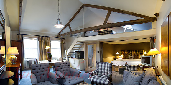 The Pelham Hotel