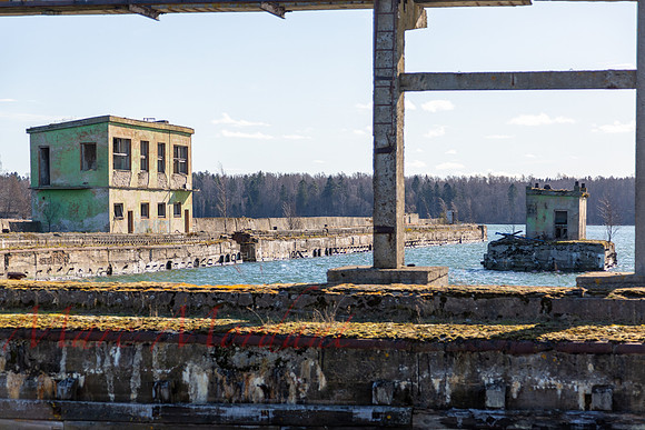 Hara Allveelavade Sadam (Submarine Base)